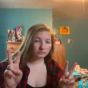 Meet your Posher, Aly